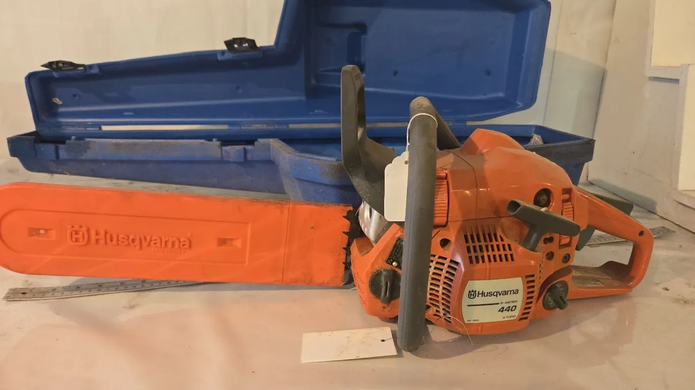 Husqvarna model 440 Chain Saw - 16" blade, in case