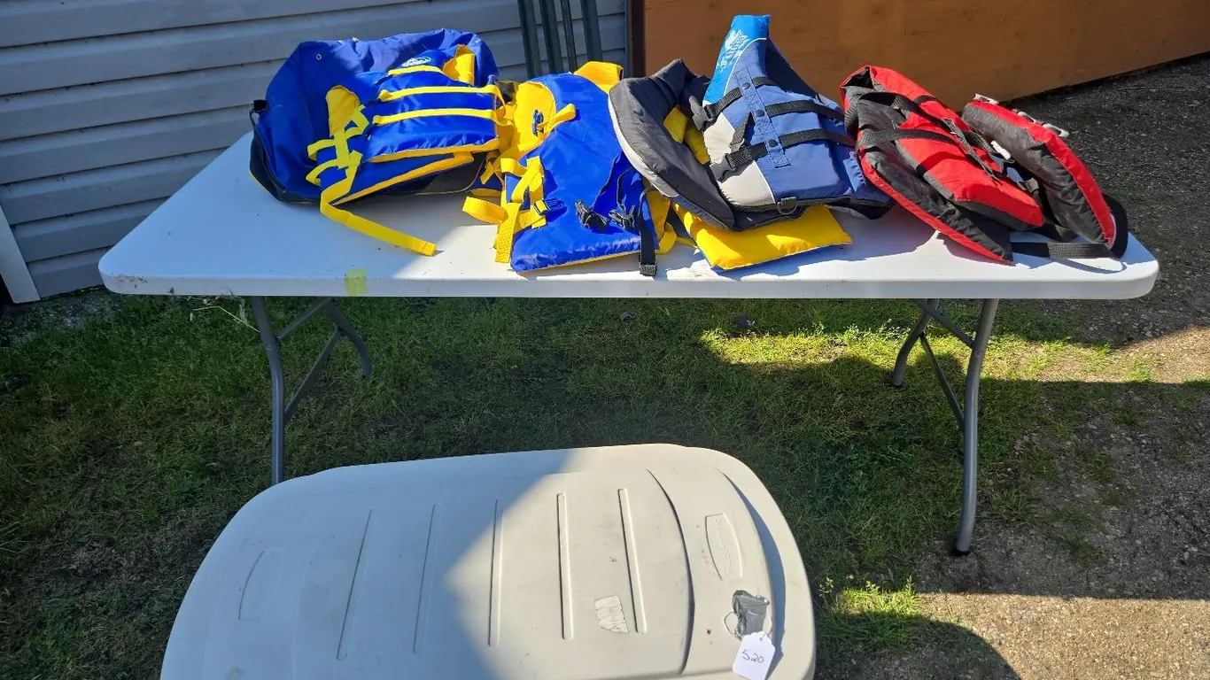 Life Jackets (5) - variety of sizes, Tow Rope- includes tote