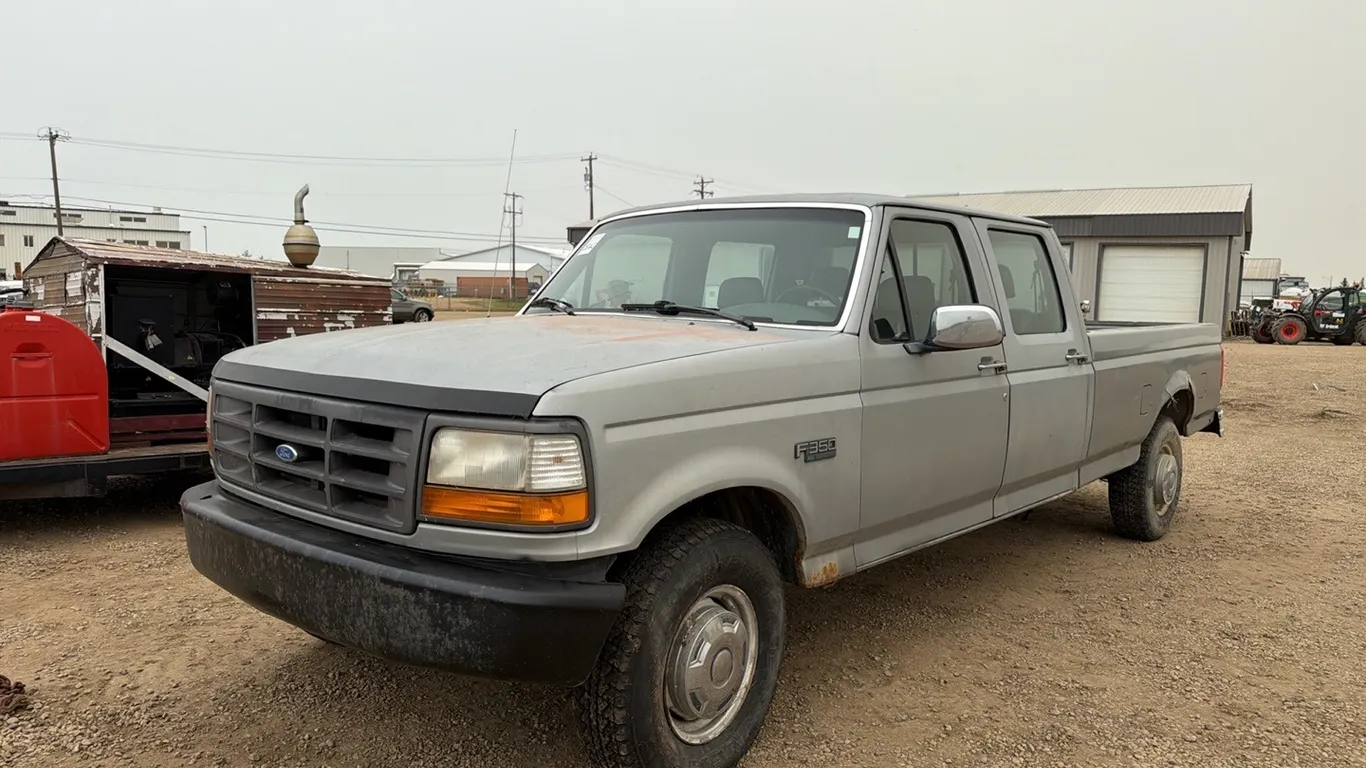 1993 FORD F350 XL CREW CAB TRUCK - NOT RUNNING - NO KEY - VIN: 2FTJW35HXPCA66190