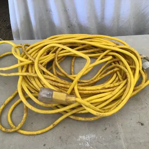 Extension cord, approx 100’, 12/3, lighted triple end