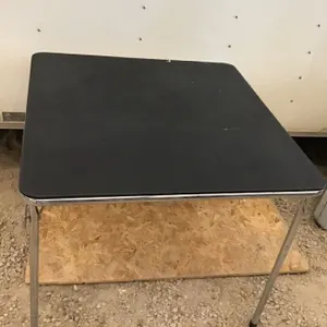 Card table 33 1/2“ x 33 1/2“ x 28“ high, couple of small rips