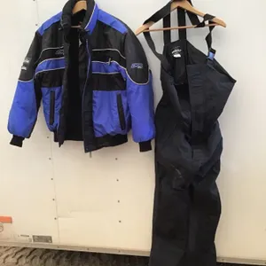 Choko men’s M Trail Breaker jacket, Mobius lighter weight bib pants, full length leg zippers
