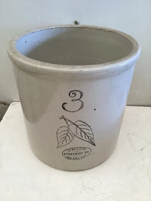 Union Stoneware Co 3 gal crock