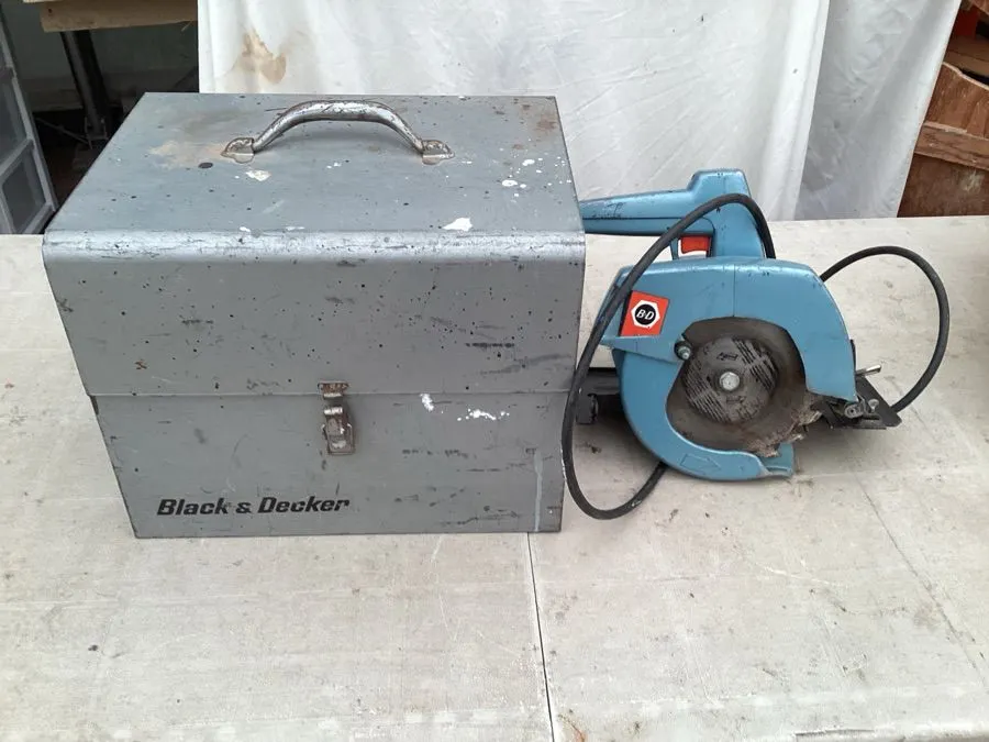 Black & Decker circular, saw, with metal storage box, approx 14 1/2” x 11” x 11 1/2” high