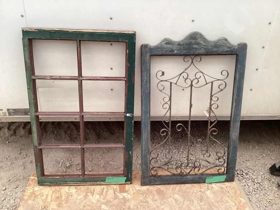 Decorative frame approximately 21” x 34” and gate panel 22” x 34”