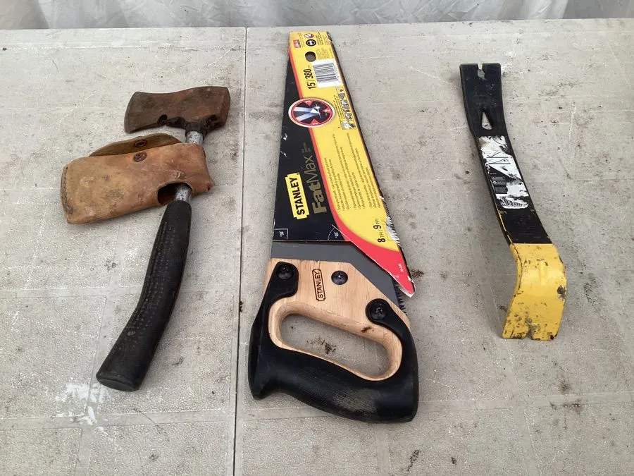 15" Stanley hand saw, prybar, hatchet