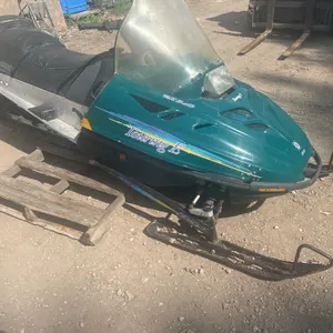 1996 Ski-doo Touring E, long track. Rotax 380 engine. Was last run about 10 years ago, not seized. Electric start - needs battery, Warmers.  Missing k