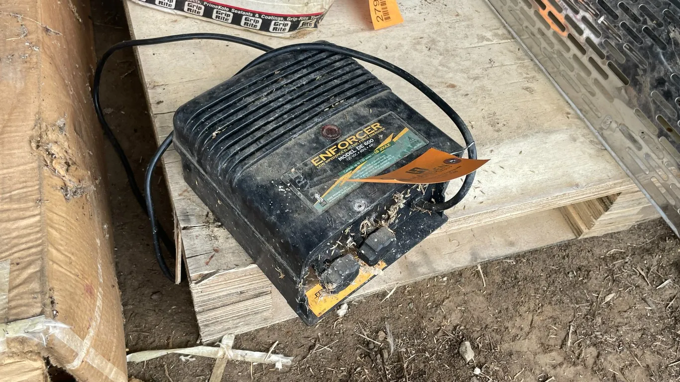 Enforcer Electric Fence Power Supply