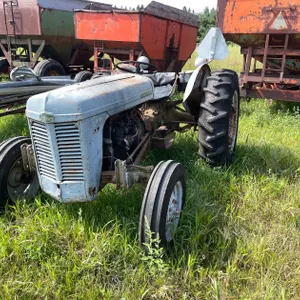 Ferguson TO35 Tractor
