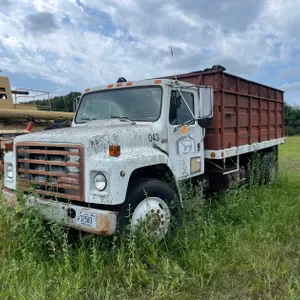 1987 International S1900 Grain Hauler (Has WI Title)
