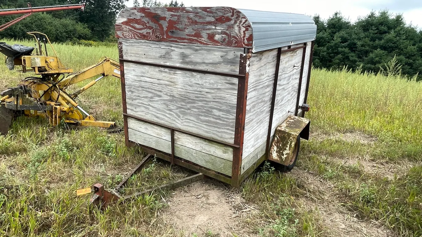 Enclosed Utility Trailer