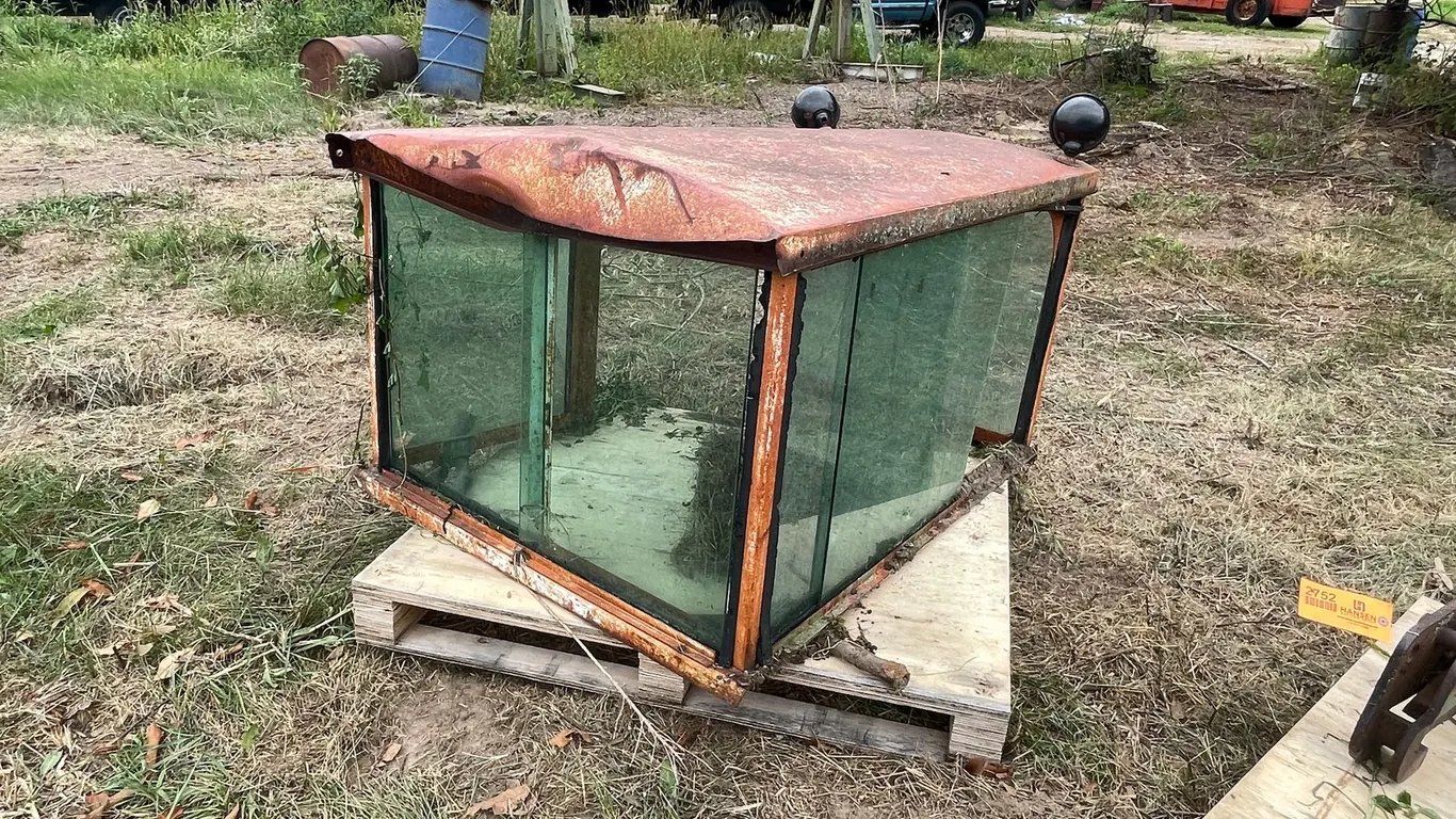 Tractor Cab