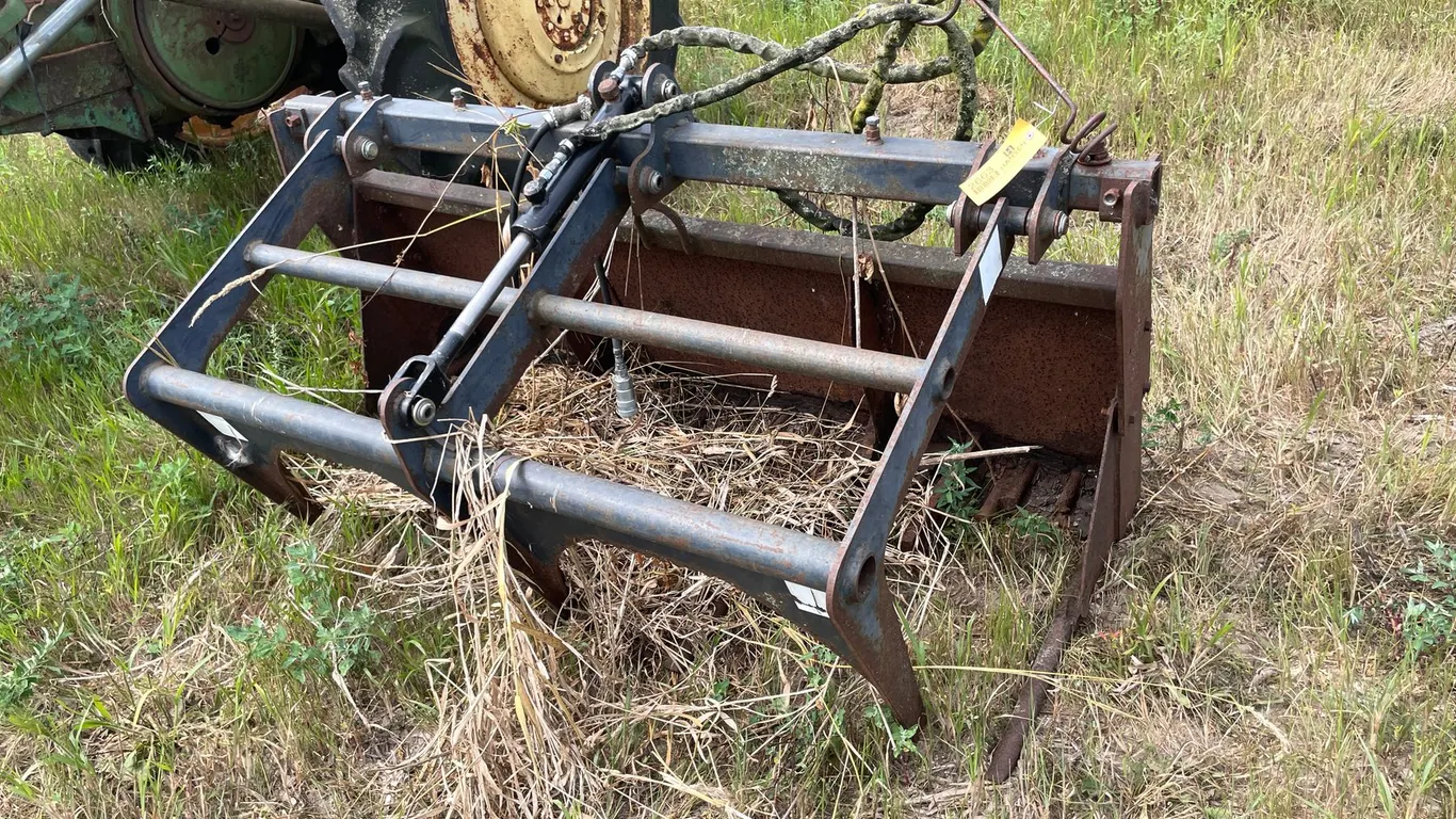 SSM Skid Steer Grapple Bucket