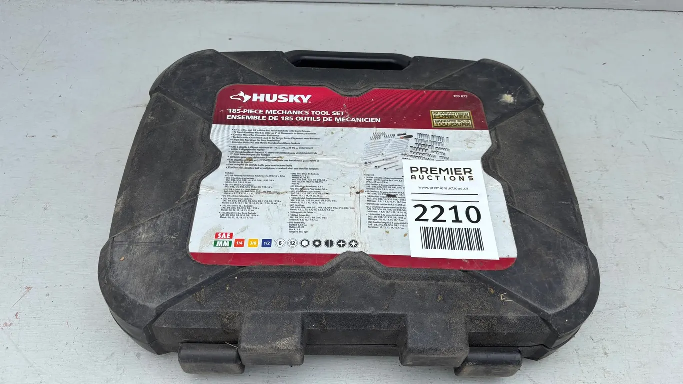 Husky Wrench and Socket Set