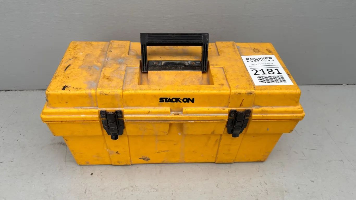 Stack-On Tool Box