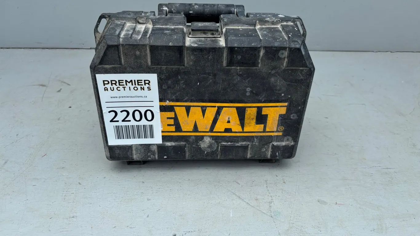 Dewalt Variable Speed Orbit Sander