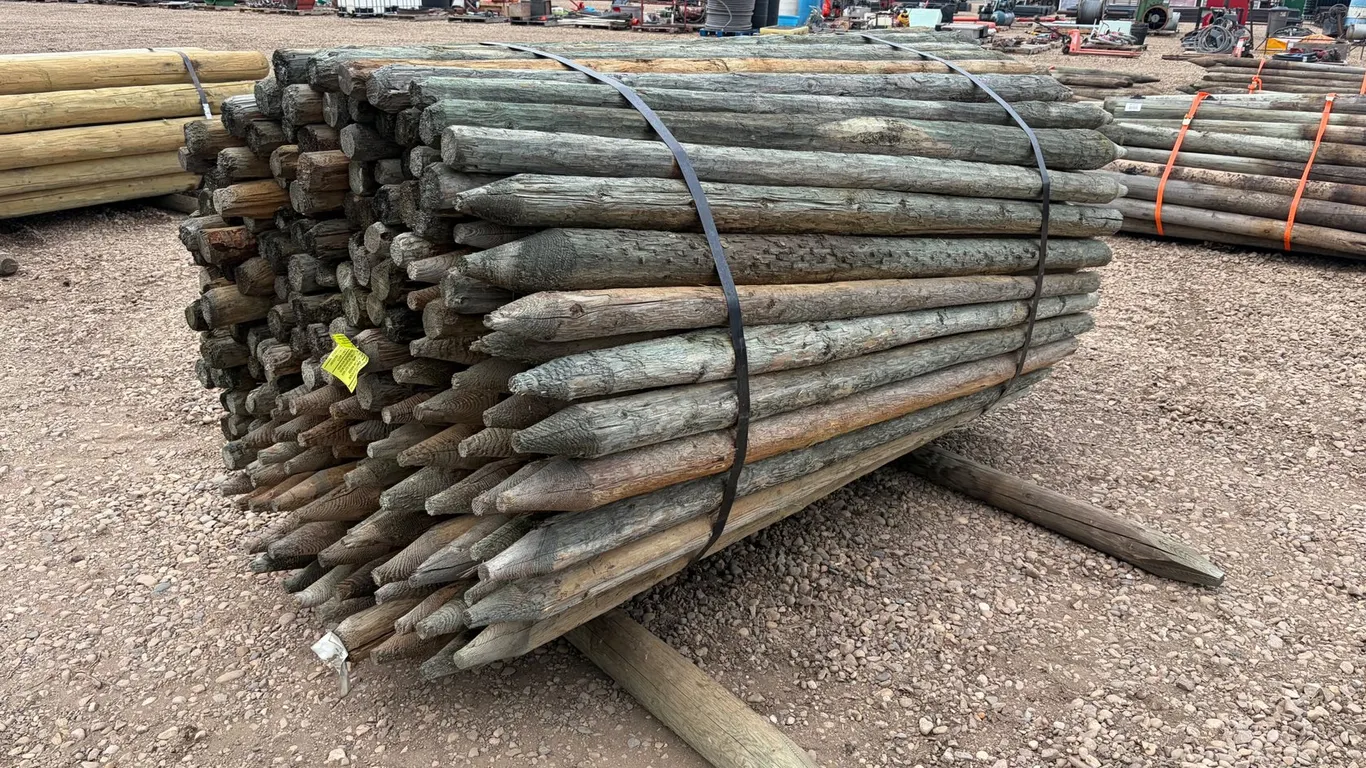 (180) Unused Treated 2"-3" x 7' Posts