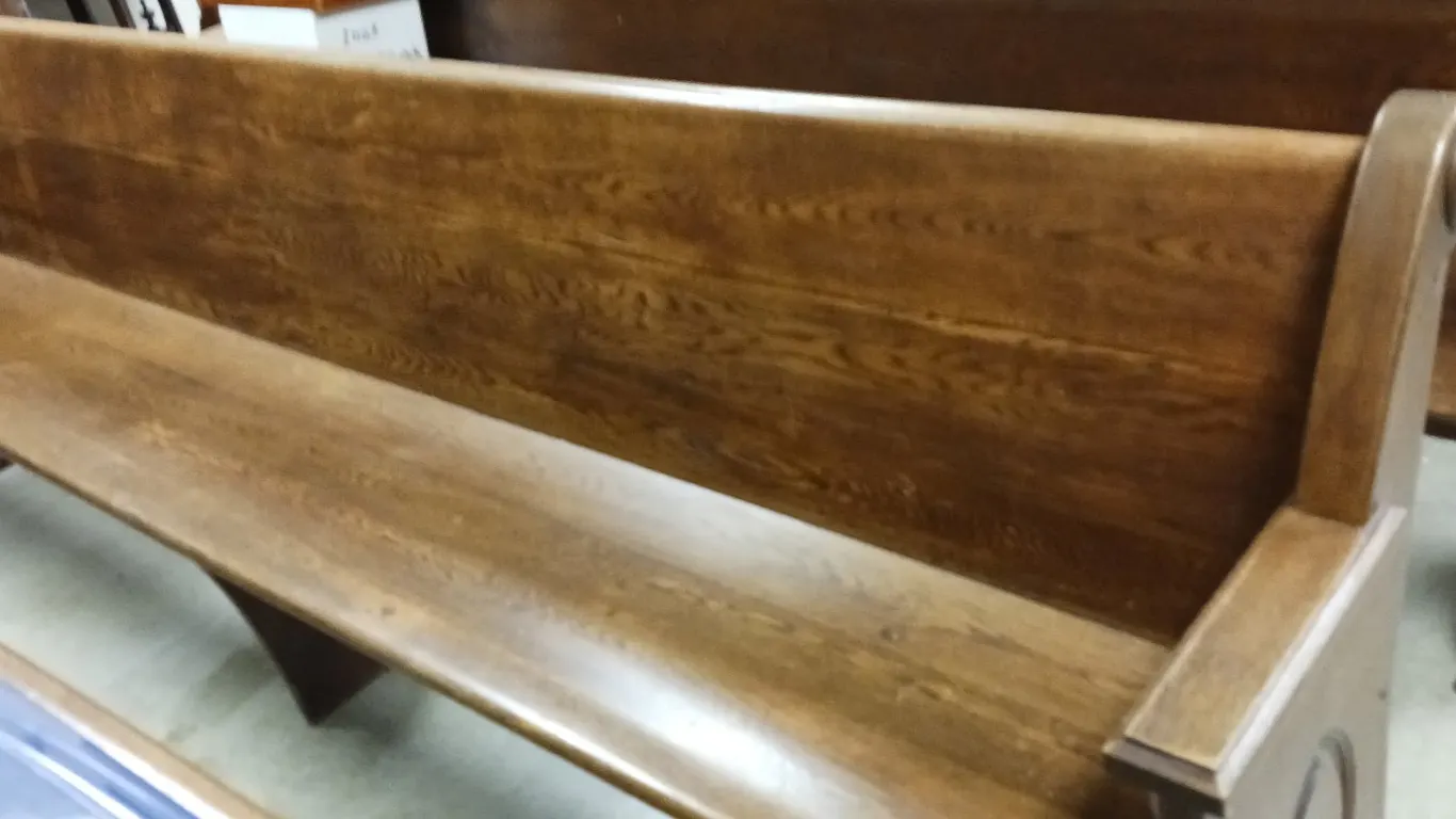 Church Pew 17' wide x 21" deep Minimum Bid $75