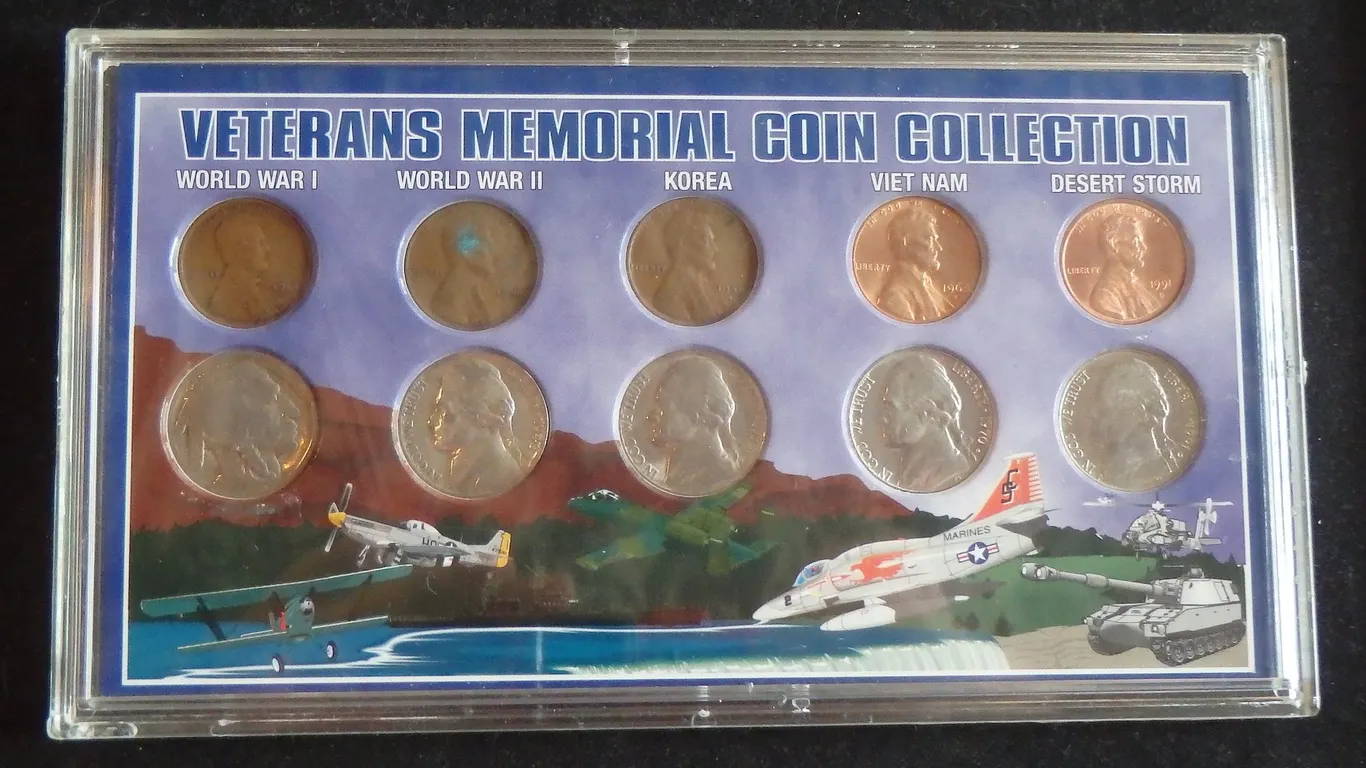 VETERANS MEMORIAL COIN COLLECTION