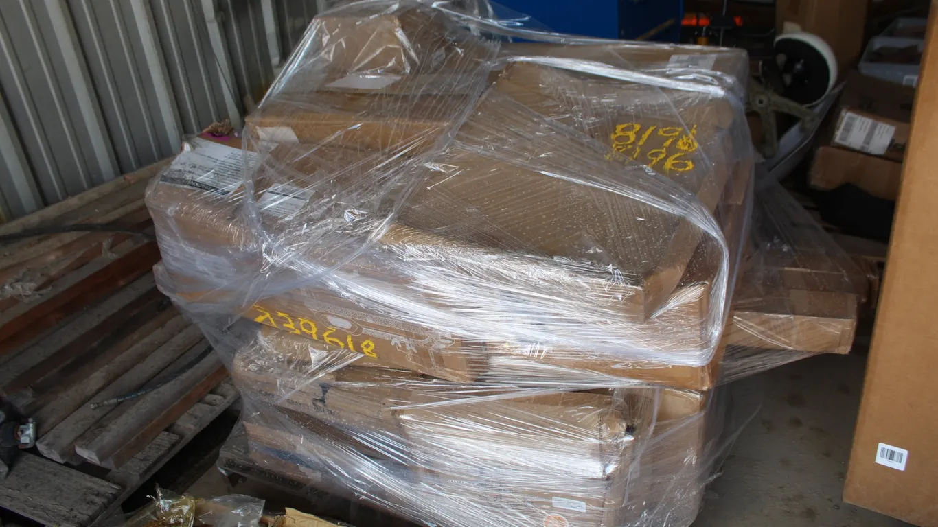 AMAZON RETURN PALLET