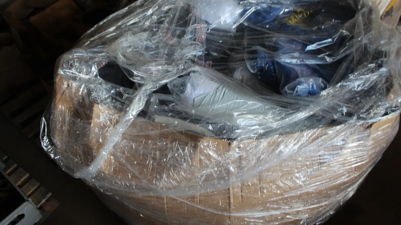 AMAZON RETURN PALLET