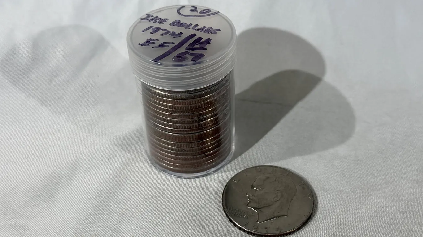 (20) 1974 IKE DOLLARS