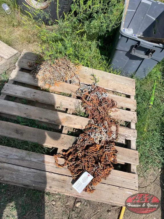 Pallet of Misc ATV Chains