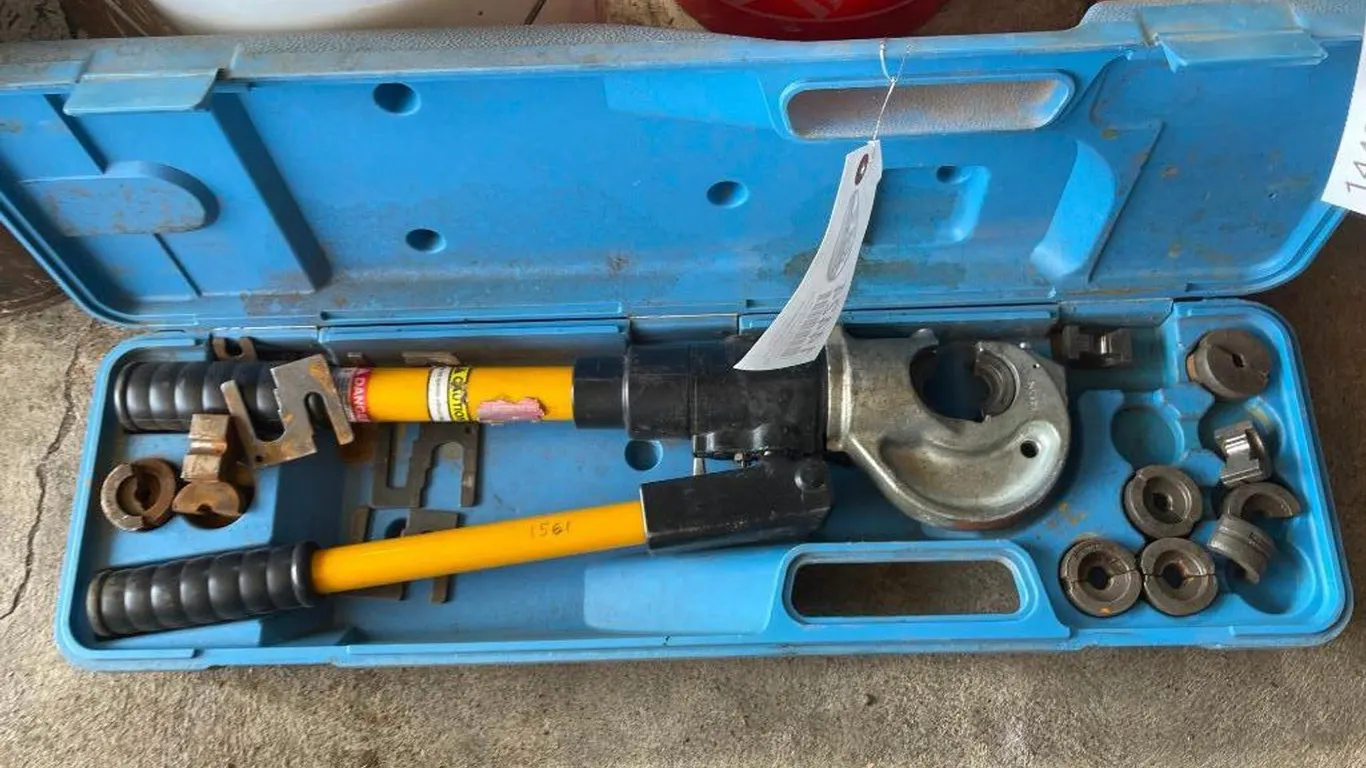 Cable Crimping Tool