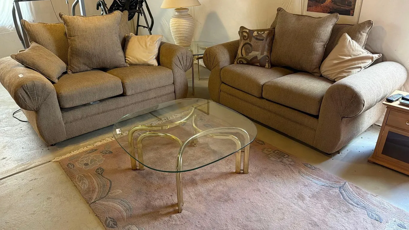 (2) TWO CUSHION LOVESEATS WITH PILLOWS