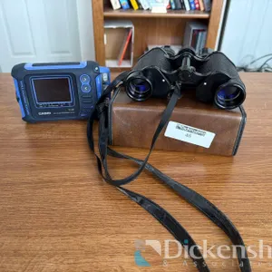 FIELD GLASSES 8 x 30 BINOCULARS & CASIO RADIO