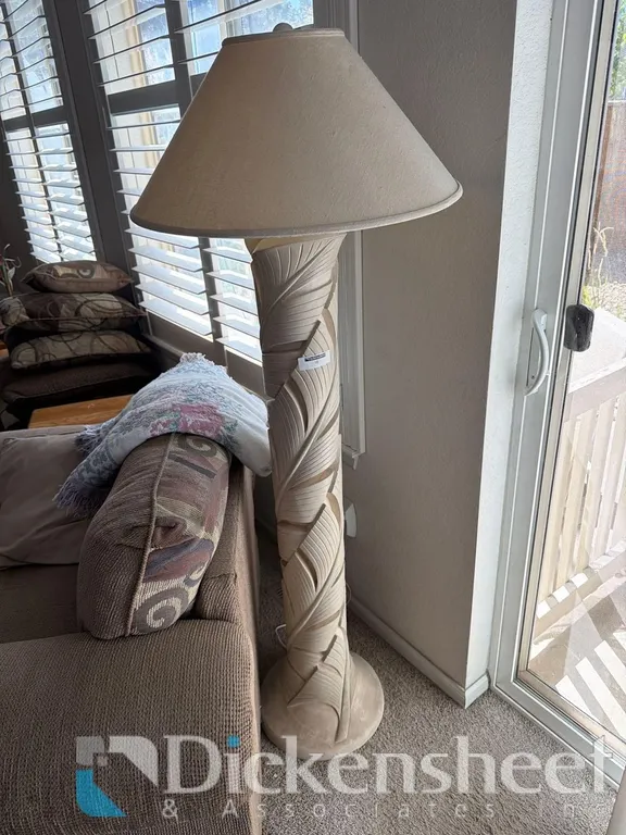 SCROLLED FLOOR LAMP