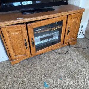 ENTERTAINMENT STAND WITH WOOD & GLASS DOORS
