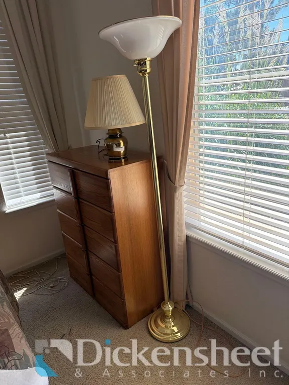 BRASS STYLE FLOOR & TABLE LAMPS
