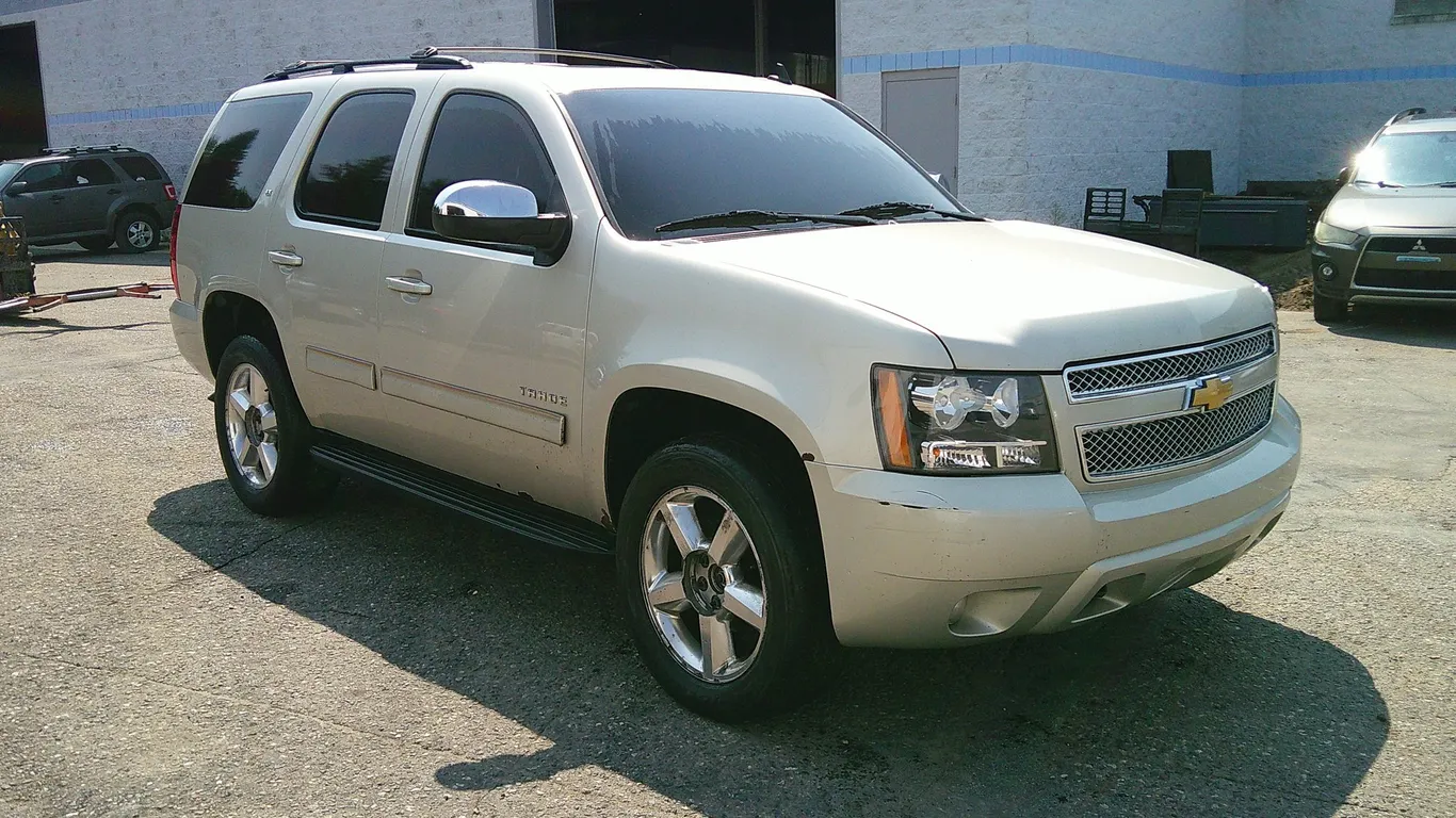 2013 Chevrolet Tahoe Multipurpose Vehicle (MPV)