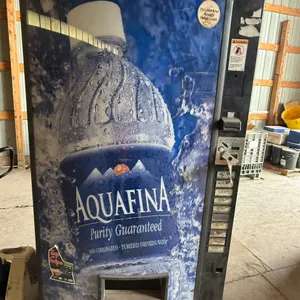 Vendo Pop Machine