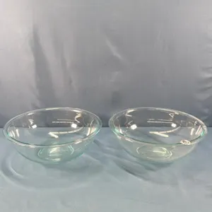 (2) PYREX 4 QUART GLASS BOWLS