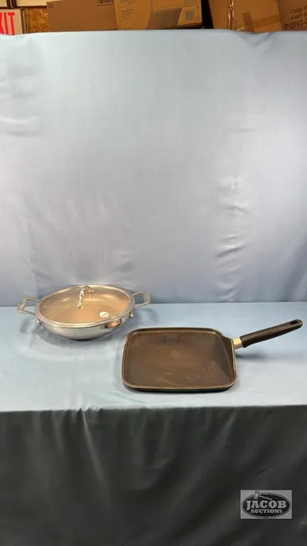 PADERNO 11IN FRY PAN WITH LID