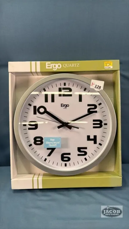 ERGO QUARTZ 12IN CLOCK