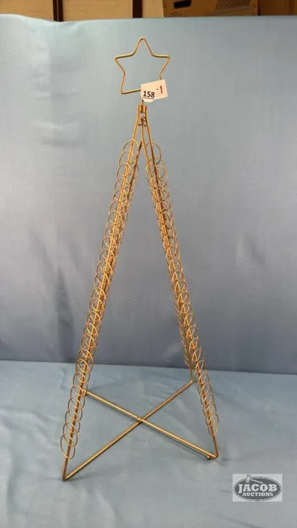 WIRE CHRISTMAS TREE CARD RACK