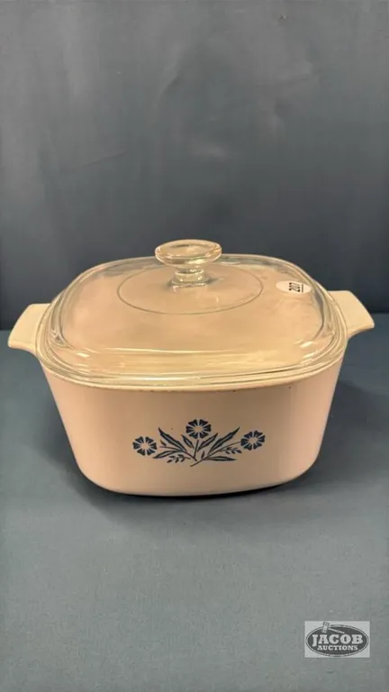 CORNING WARE 3 LITRE CASSEROLE WITH LID
