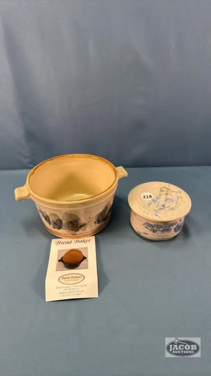 PAVLO POTTERY 7IN WIDE BREAD MAKER