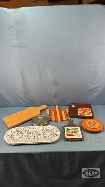 ASSORTED LOT