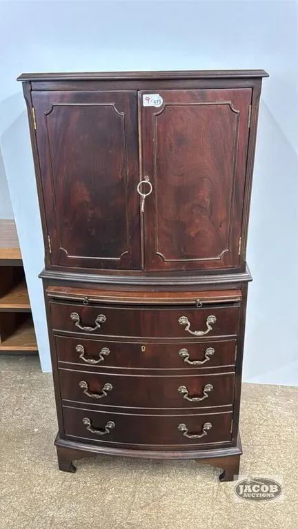 UPRIGHT (4) DRAWER CHEST WITH TOP STOARGE