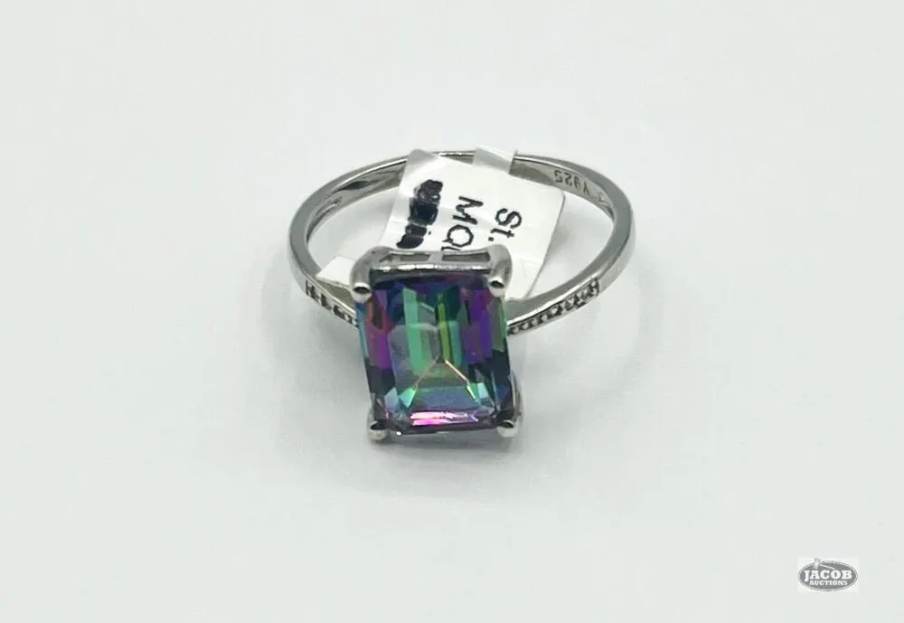 STERLING SILVER MYSTIC RING