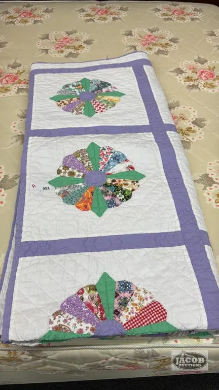 DREDEN PLATE QUILT