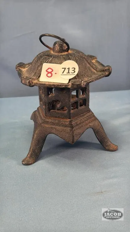 REPRO CAST IRON JAPANESE LANTERN