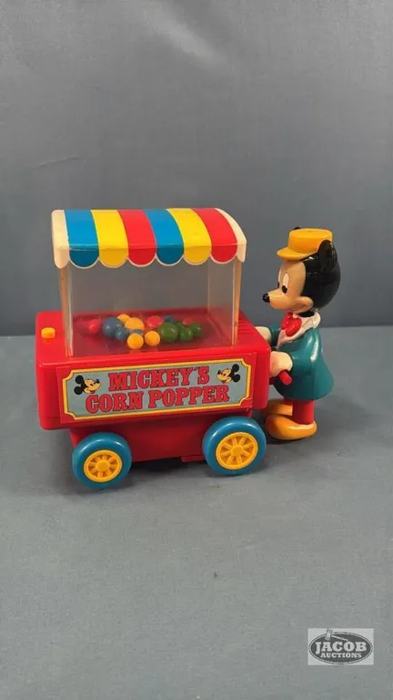 BATTERY OPERATED MICKEYS CORN POPPER