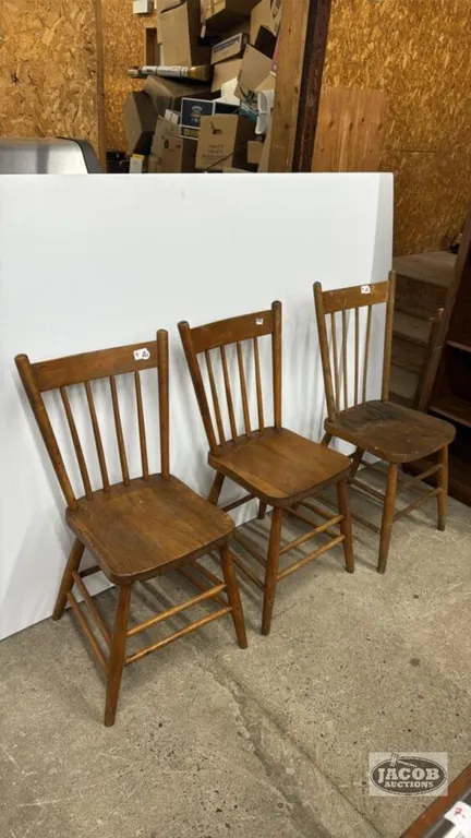 (3) SPINDLE BACK CHAIRS (ALL CHAIRS NEED GLUEING)