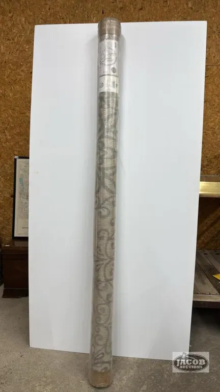 NEW 8FT. X 10FT. INDOOR AREA RUG