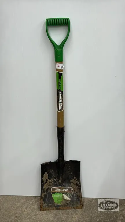 TRUE TEMPER SQUARE MOUTH SHOVEL